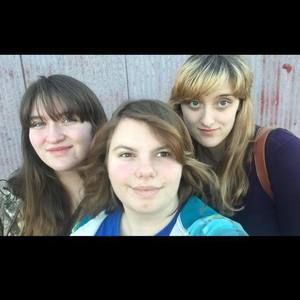 Meet your Posher, Ava